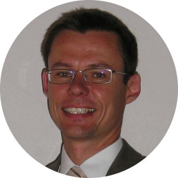 Simon Fahr Simon Fahr