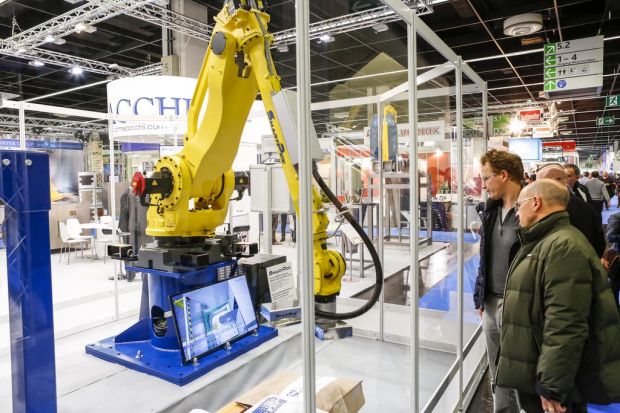 Maschinen und Prozesse, die mit künstlicher Intelligenz ausgestattet sind, schaffen die Voraussetzung für mehr Flexibilität in der Produktion. Maschinen und Prozesse, die mit künstlicher Intelligenz ausgestattet sind, schaffen die Voraussetzung für mehr Flexibilität in der Produktion.