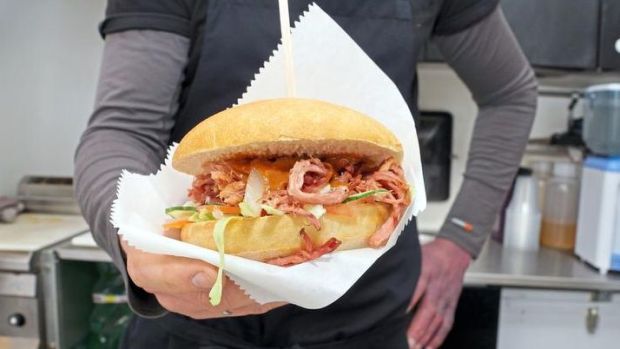 Die Spezialität des Hauses: Der Pulled-Pork-Burger. Die Spezialität des Hauses: Der Pulled-Pork-Burger.