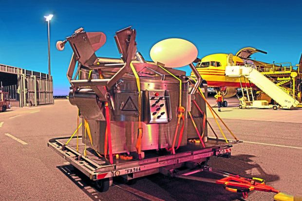 Neben der Premiumqualität der Maschinen und Anlagen schätzen die Kunden weltweit den schnellen und zuverlässigen Service. Neben der Premiumqualität der Maschinen und Anlagen schätzen die Kunden weltweit den schnellen und zuverlässigen Service.