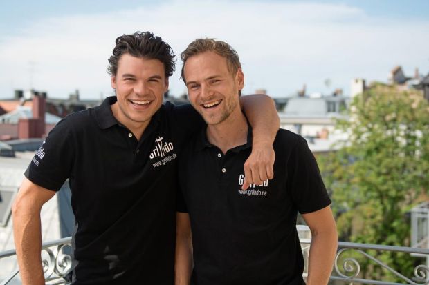 Start-up-Gründer: Manuel Stöffler (links) und Michael Ziegler vermarkten Grillwürste für Gesundheitsbewusste übers Netz. Start-up-Gründer: Manuel Stöffler (links) und Michael Ziegler vermarkten Grillwürste für Gesundheitsbewusste übers Netz.
