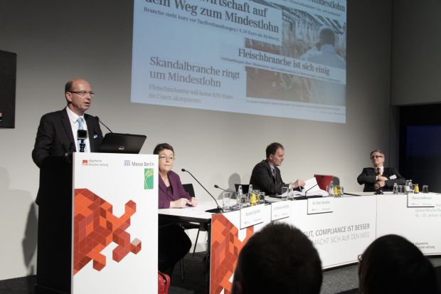 Experten diskutieren aktuelle Themen der Fleischwirtschaft zur Grünen Woche. Experten diskutieren aktuelle Themen der Fleischwirtschaft zur Grünen Woche.