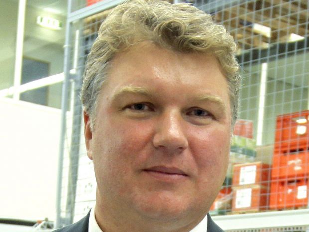 Geschäftsführender Vorstand der Gilde Frischmarkt Essen: Rolf Strobel Geschäftsführender Vorstand der Gilde Frischmarkt Essen: Rolf Strobel