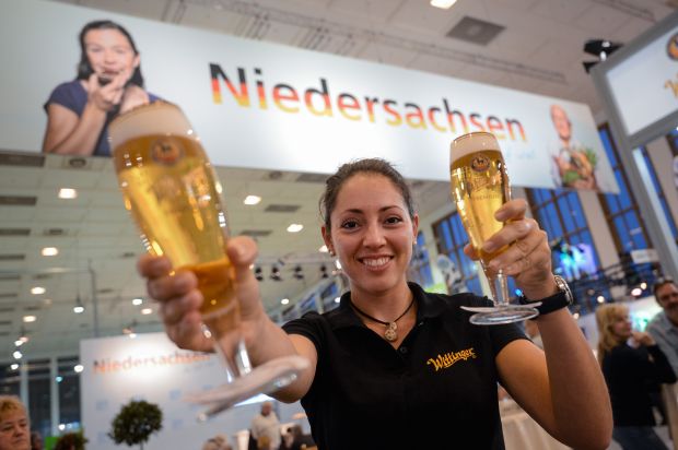 Aus der Lüneburger Heide kommt handgebrautes „Schnuckenbräu“-Bier. Aus der Lüneburger Heide kommt handgebrautes „Schnuckenbräu“-Bier.