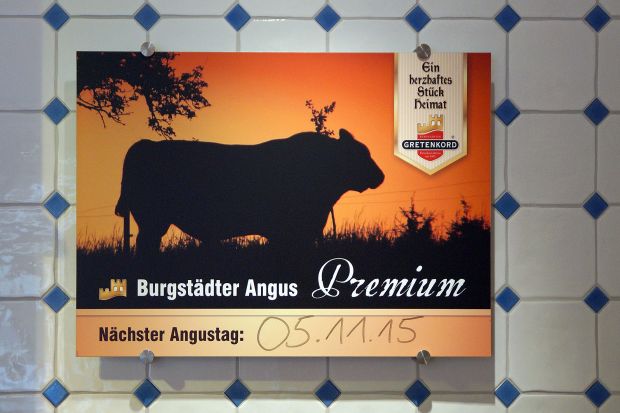 Jeden ersten Donnerstag im Monat ist Angus-Tag. Jeden ersten Donnerstag im Monat ist Angus-Tag.