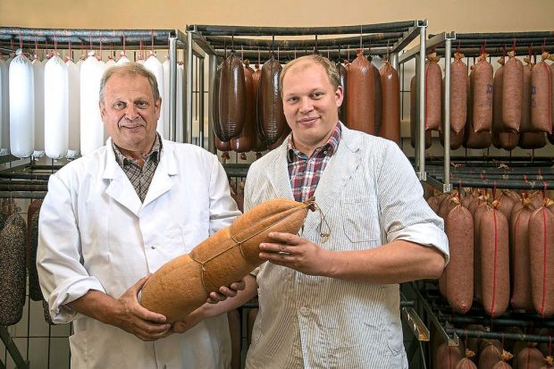 Vater und Sohn: John und Jan-Eric Quast sind ein eingespieltes Team. Vater und Sohn: John und Jan-Eric Quast sind ein eingespieltes Team.