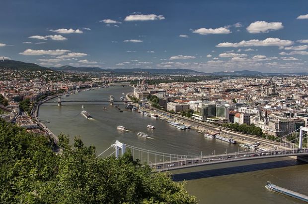 Blick auf die ungarische Hauptstadt Budapest. Blick auf die ungarische Hauptstadt Budapest.