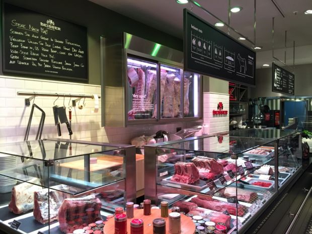 Filialkonzept der Fleischerei Beisser im Hamburger Alsterhaus. Filialkonzept der Fleischerei Beisser im Hamburger Alsterhaus.