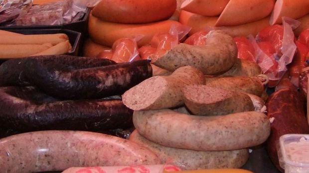 Fleisch und Fleischwaren verteuerten sich im Vorjahresvergleich um 2,3 Prozent. Fleisch und Fleischwaren verteuerten sich im Vorjahresvergleich um 2,3 Prozent.