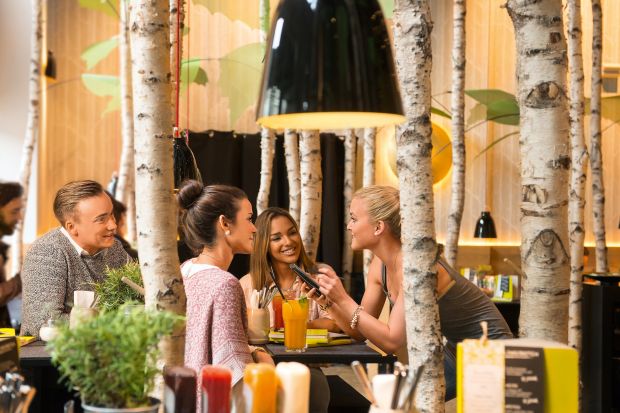 Das Münchner Burgerkonzept Hans im Glück ist aktuell mit 52 Burgergrills am Markt. Das Münchner Burgerkonzept Hans im Glück ist aktuell mit 52 Burgergrills am Markt.