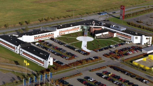 Danish Crown verlagert administrative Funktionen in eine neue Zentralstelle für „Global Business Services“. Danish Crown verlagert administrative Funktionen in eine neue Zentralstelle für „Global Business Services“.