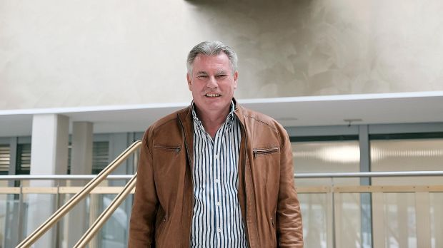 Helmut Güttmann ist bei Rewe Dortmund für die Personalentwicklung zuständig und betreut das 2016 aufgelegte Programm für den Wiedereinstieg von Anfang an.
Helmut Güttmann ist bei Rewe Dortmund für die Personalentwicklung zuständig und betreut das 2016 aufgelegte Programm für den Wiedereinstieg von Anfang an.