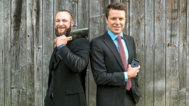 Erfolgreiche Gründer: Mit „Jäger und Sammler“ setzten Florian Stocker (links) und Lars Tinnap eine Sommer-Sonnen-Freizeit-Idee in ein zukunftsfähiges Geschäftskonzept um. Erfolgreiche Gründer: Mit „Jäger und Sammler“ setzten Florian Stocker (links) und Lars Tinnap eine Sommer-Sonnen-Freizeit-Idee in ein zukunftsfähiges Geschäftskonzept um.
