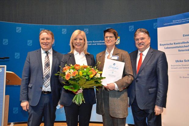 Freude über Einweihung (von links): Kulmbachs OB Henry Schramm, Staatsministerin Ulrike Scharf, KBLV-Leiterin Dr. Claudia Thielen und der Kulmbacher Landrat Klaus Peter Söllner. Freude über Einweihung (von links): Kulmbachs OB Henry Schramm, Staatsministerin Ulrike Scharf, KBLV-Leiterin Dr. Claudia Thielen und der Kulmbacher Landrat Klaus Peter Söllner.