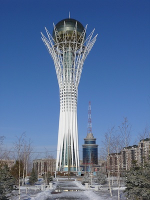 Der Bajterek-Turm ist das Wahrzeichen der kasachischen Hauptstadt Astana. Der Bajterek-Turm ist das Wahrzeichen der kasachischen Hauptstadt Astana.