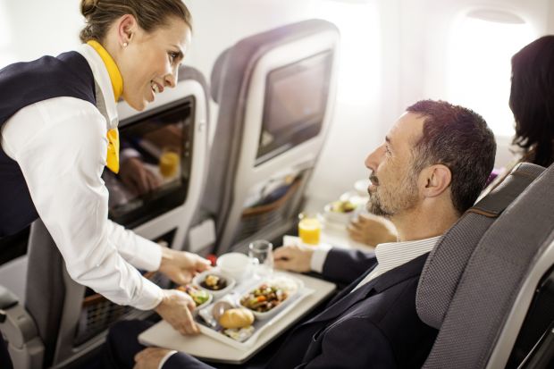 Catering in der Premium Economy von Lufthansa. Catering in der Premium Economy von Lufthansa.