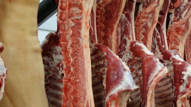 In Südeuropa setzte vom 22. bis 28. Oktober der für diese Jahreszeit typische saisonale Verfall der Schlachtschweinepreise fort. In Südeuropa setzte vom 22. bis 28. Oktober der für diese Jahreszeit typische saisonale Verfall der Schlachtschweinepreise fort.
