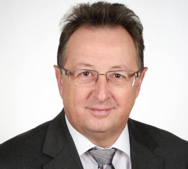 Dr. Andreas Randt ist seit 2012 Geschäftsführer und tierärztlicher Leiter des TGD Bayern e.V. in Poing. Dr. Andreas Randt ist seit 2012 Geschäftsführer und tierärztlicher Leiter des TGD Bayern e.V. in Poing.