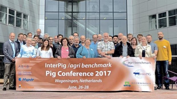 Internationale Agrarökonomen stellten in den Niederlanden die laufenden Trends der Schweineproduktion vor. Internationale Agrarökonomen stellten in den Niederlanden die laufenden Trends der Schweineproduktion vor.