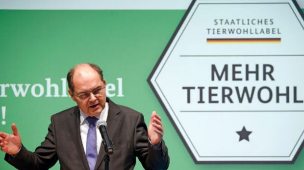 Das einst von Bundeslandwirtschaftsminister Christian Schmidt auf den Weg gebrachte staatliche Tierwohllabel muss auf die neue Bundesregierung warten. Das einst von Bundeslandwirtschaftsminister Christian Schmidt auf den Weg gebrachte staatliche Tierwohllabel muss auf die neue Bundesregierung warten.