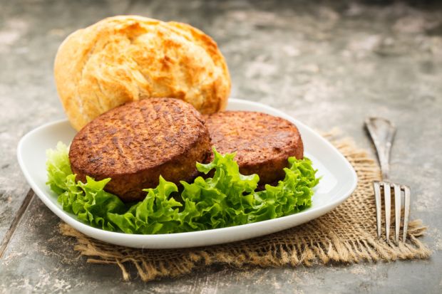 An der Bezeichnung scheiden sich die Geister: Veggie-Burger oder vegane Frikadelle? An der Bezeichnung scheiden sich die Geister: Veggie-Burger oder vegane Frikadelle?