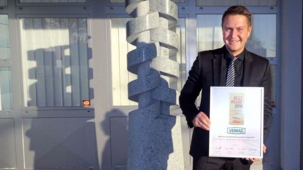 Vemag-Geschäftsführer Dr. Niclas Rathmann freut sich über den Siegerplatz der Best-Image-Studie in der Kategorie Füller. Vemag-Geschäftsführer Dr. Niclas Rathmann freut sich über den Siegerplatz der Best-Image-Studie in der Kategorie Füller.