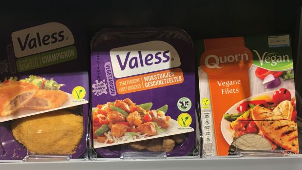 Nicht immer ist auf den ersten Blick erkennbar, ob es sich um ein vegetarisches, veganes oder fleischhaltiges Produkt handelt. Nicht immer ist auf den ersten Blick erkennbar, ob es sich um ein vegetarisches, veganes oder fleischhaltiges Produkt handelt.