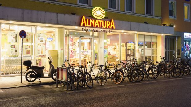 Alnatura steigert den Umsatz deutlich und profitiert von der Debatte um den Klimaschutz. Alnatura steigert den Umsatz deutlich und profitiert von der Debatte um den Klimaschutz.