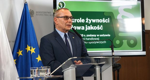 Andrzej Romaniuk steht auch an der Spitze der erweiterten Behörde. Andrzej Romaniuk steht auch an der Spitze der erweiterten Behörde.