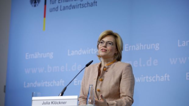 Seit einem Jahr ist Julia Klöckner als Bundesministerin für Ernährung und Landwirtschaft im Amt. Jetzt zog die Ressortchefin Bilanz. Seit einem Jahr ist Julia Klöckner als Bundesministerin für Ernährung und Landwirtschaft im Amt. Jetzt zog die Ressortchefin Bilanz.