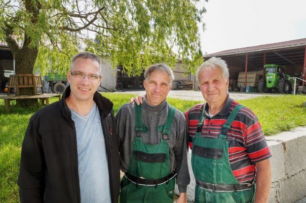 Bei Sebastian, Matthias und Ulrich Mörl (von links) liegt die Wertschöpfungskette komplett in Familienhand. Bei Sebastian, Matthias und Ulrich Mörl (von links) liegt die Wertschöpfungskette komplett in Familienhand.