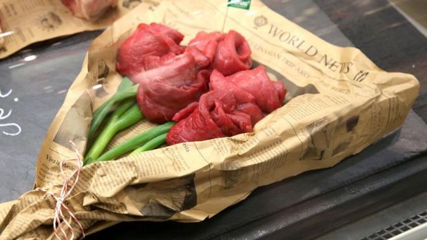 Sag‘s durch die Blume: Bio-Fleisch in origineller Anmutung.
Sag‘s durch die Blume: Bio-Fleisch in origineller Anmutung.