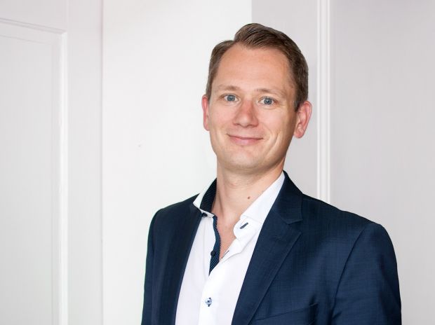 Dr. Matthias Glötzner ist Senior-Berater der Engel & Zimmermann AG, Unternehmensberatung für Kommunikation in Gauting bei München. Dr. Matthias Glötzner ist Senior-Berater der Engel & Zimmermann AG, Unternehmensberatung für Kommunikation in Gauting bei München.