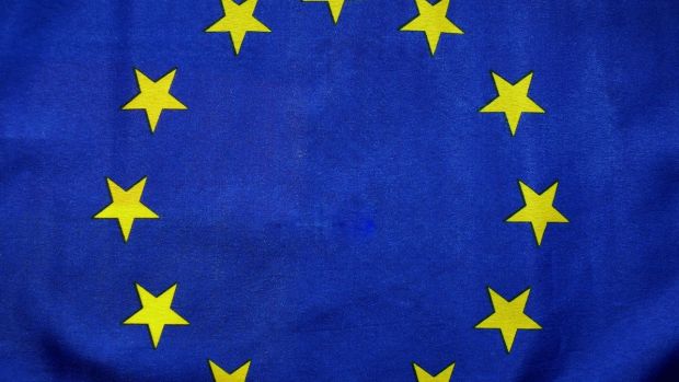 Mit den geschützten geografischen Herkunftsangaben unterstützt die EU die regionale Produktion von Lebensmitteln. Mit den geschützten geografischen Herkunftsangaben unterstützt die EU die regionale Produktion von Lebensmitteln.