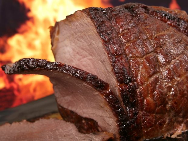 Viele Deutsche wollen im Jahr 2019 weniger Fleisch essen. Viele Deutsche wollen im Jahr 2019 weniger Fleisch essen.