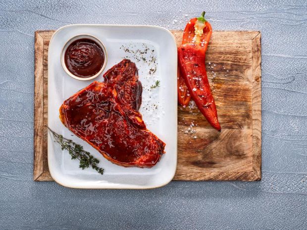 Weiterhin beliebt: Die Tradition des Paprika-Räucherns für Grill und Pfanne. Weiterhin beliebt: Die Tradition des Paprika-Räucherns für Grill und Pfanne.
