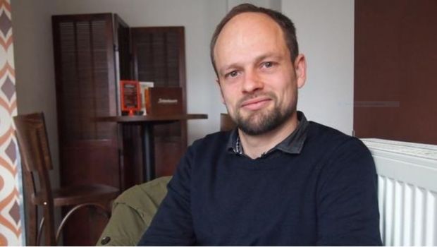 Der Journalist und Agrarexperte Dr. Jan Grossarth wechselt von der FAZ ins BMEL nach Berlin. Der Journalist und Agrarexperte Dr. Jan Grossarth wechselt von der FAZ ins BMEL nach Berlin.