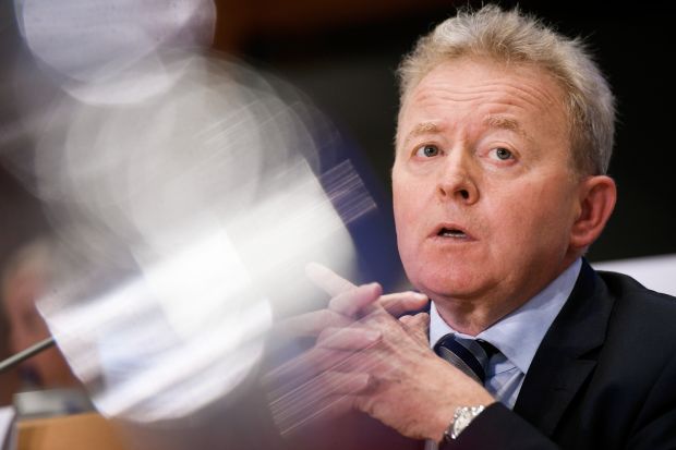 Für Janusz Wojciechowski steht die intensive Schweinehaltung im Widerspruch zu den Zielen des "Green Deal". Für Janusz Wojciechowski steht die intensive Schweinehaltung im Widerspruch zu den Zielen des "Green Deal".