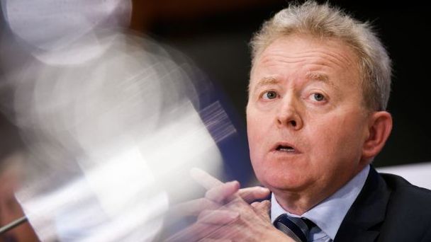 EU-Agrarkommissar Janusz Wojciechowski rechnet mit einem Rückgang der Fleischnachfrage in Folge der eingeschränkten Bewegungsfreiheit in Europa. EU-Agrarkommissar Janusz Wojciechowski rechnet mit einem Rückgang der Fleischnachfrage in Folge der eingeschränkten Bewegungsfreiheit in Europa.