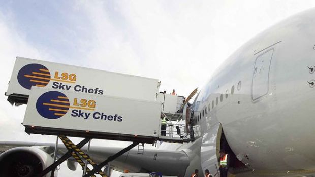Im ersten Halbjahr 2019 stieg der Umsatz des Airline-Caterers um 4,4 Prozent auf insgesamt 1,62 Mrd. Euro. Im ersten Halbjahr 2019 stieg der Umsatz des Airline-Caterers um 4,4 Prozent auf insgesamt 1,62 Mrd. Euro.