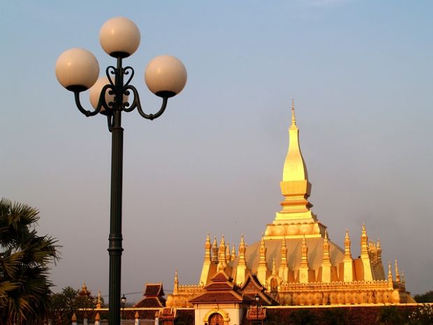 Goldene Pagode in der Hauptstadt Vientiane. Goldene Pagode in der Hauptstadt Vientiane.