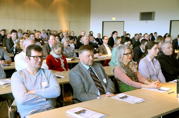 Blick in das Auditorium der 15. Lebensmittelrechtstagung in Lemgo. Blick in das Auditorium der 15. Lebensmittelrechtstagung in Lemgo.