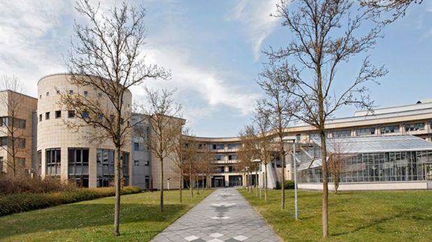 MRI-Dienstsitz in Karlsruhe. MRI-Dienstsitz in Karlsruhe.
