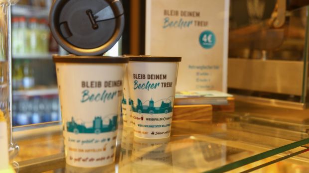 Mehrwegbecher liegen im Trend. In Mannheim startete im vergangenen Jahr eine Kampagne mit Bechern, die Motive der Stadt zeigen. Mehrwegbecher liegen im Trend. In Mannheim startete im vergangenen Jahr eine Kampagne mit Bechern, die Motive der Stadt zeigen.
