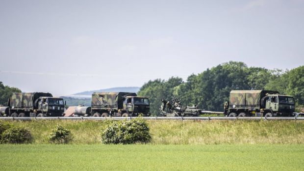 Beim Rücktransport der Truppen aus dem Baltikum und Polen in die USA werden die Militärkolonnen auch durch Deutschland fahren. Beim Rücktransport der Truppen aus dem Baltikum und Polen in die USA werden die Militärkolonnen auch durch Deutschland fahren.