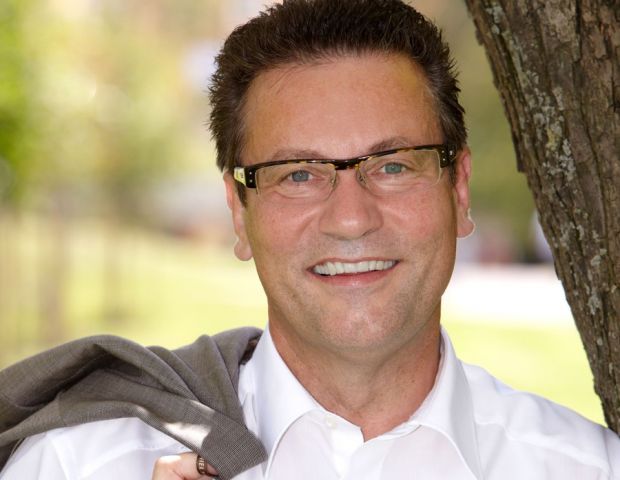 Peter Hauk ist Minister für Ländlichen Raum und Verbraucherschutz. Peter Hauk ist Minister für Ländlichen Raum und Verbraucherschutz.