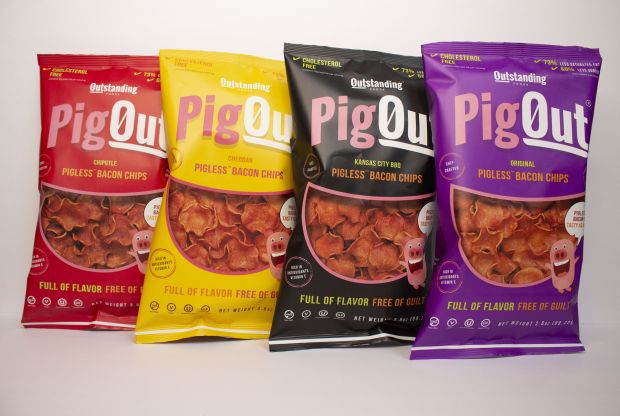 Anstelle von Schweinespeck sind gebackene und gewürzte Pilze die Basis für den neuen Snack von PigOut. Anstelle von Schweinespeck sind gebackene und gewürzte Pilze die Basis für den neuen Snack von PigOut.