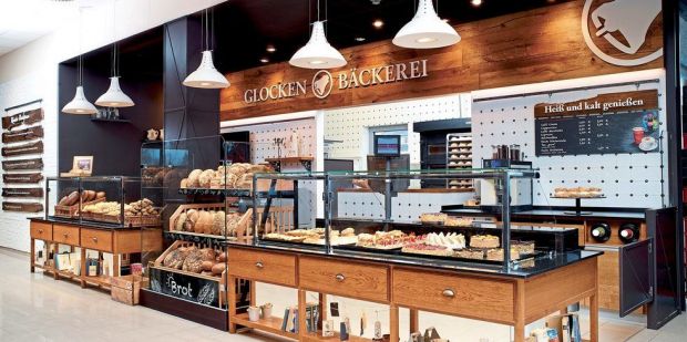 Die Filialen der Glockenbrot-Bäckerei werden künftig nicht mehr in der Vorkassenzone von Rewe zu finden sein. Die Filialen der Glockenbrot-Bäckerei werden künftig nicht mehr in der Vorkassenzone von Rewe zu finden sein.
