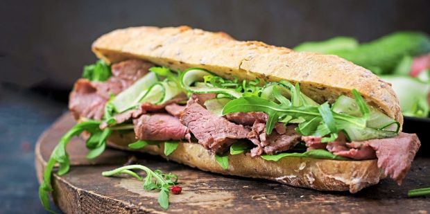Für immer mehr Kunden wird der Snack auf die Hand zur Hauptmahlzeit. Für immer mehr Kunden wird der Snack auf die Hand zur Hauptmahlzeit.