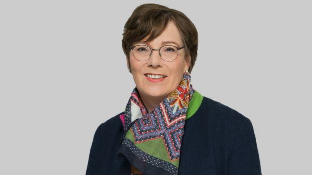 Dr. Sabine Sütterlin-Waack ist seit dem 28. Juni 2017 Ministerin für Justiz, Europa, Verbraucherschutz und Gleichstellung des Landes Schleswig-Holstein. Dr. Sabine Sütterlin-Waack ist seit dem 28. Juni 2017 Ministerin für Justiz, Europa, Verbraucherschutz und Gleichstellung des Landes Schleswig-Holstein.